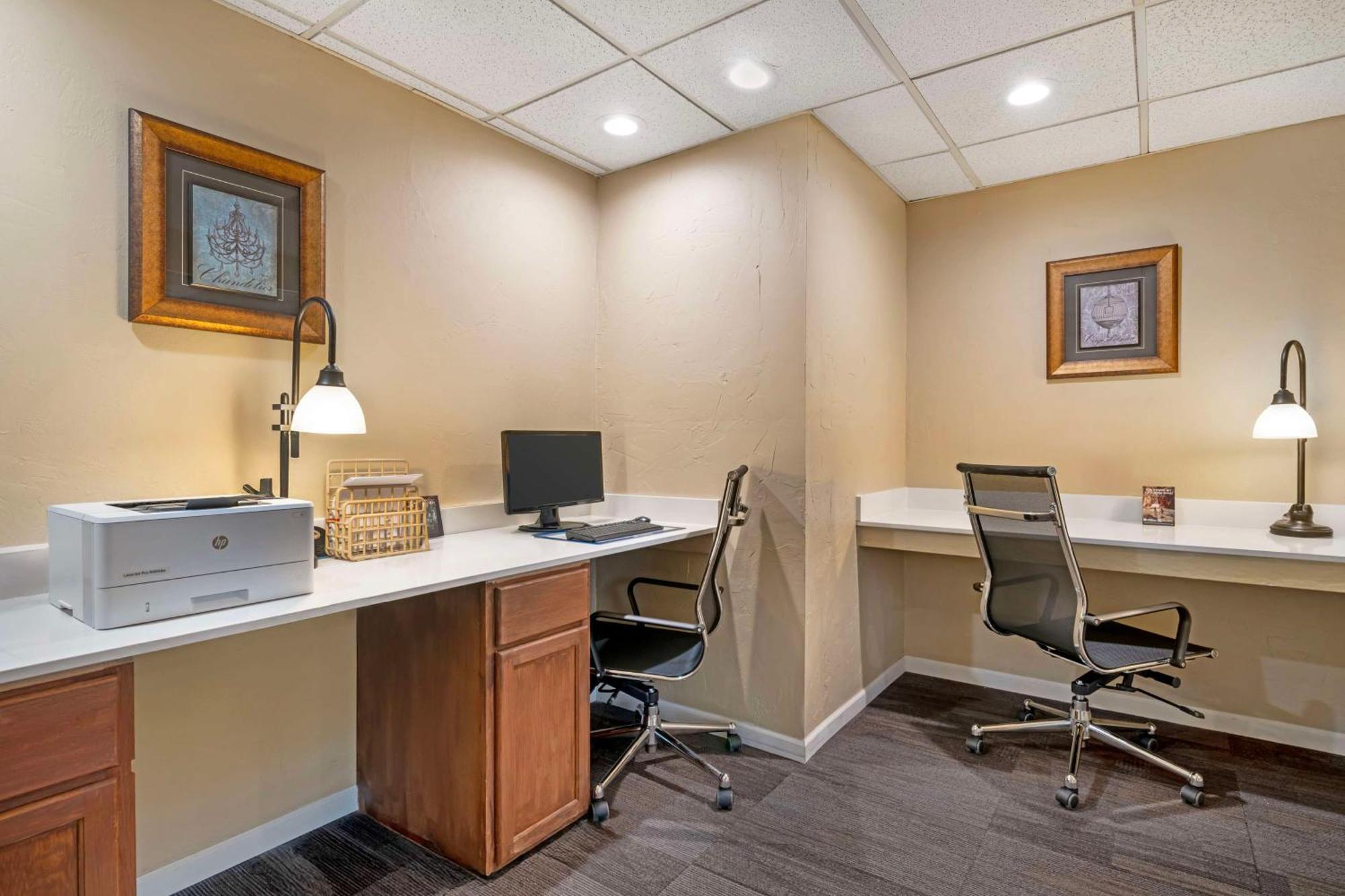 Best Western Green Bay Inn And Conference Center Экстерьер фото
