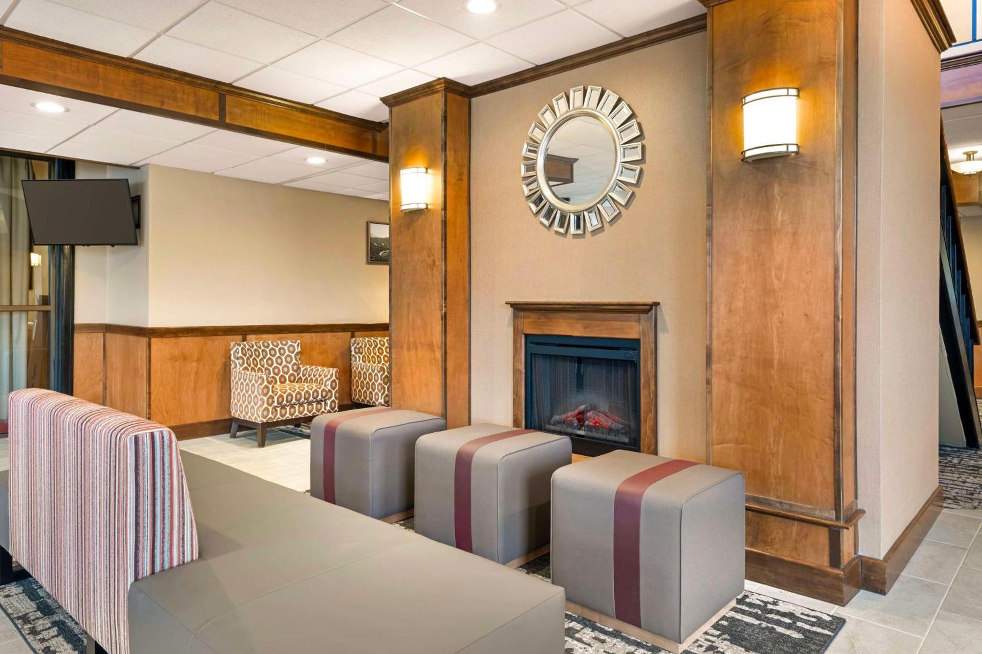Best Western Green Bay Inn And Conference Center Экстерьер фото